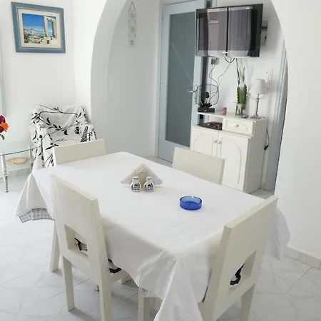 Valentina * Naxos City