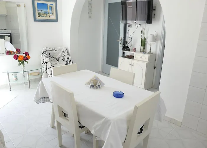 Valentina * Naxos City